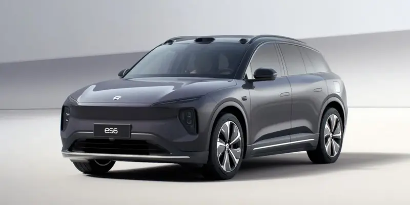  سيارة NIO ES6 الكهربائية