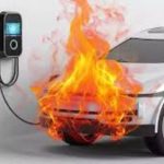 خلف حرائق السيارات الكهربائية: تطور البطاريات وأثر الأداء على السلامة