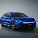 سيارة nissan الكهربائية