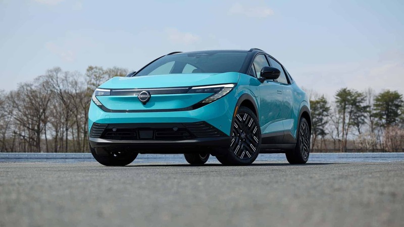 نيسان ليف السيارة الكهربائية الجديدة