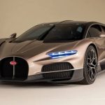 bugatti تكشف عن أول سيارة كهربائية تجمع بين الأداء والفخامة