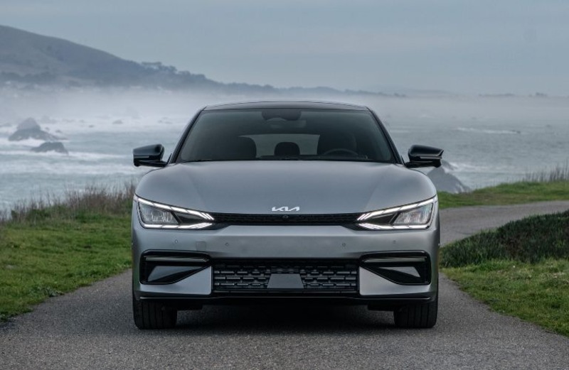 سيارة Kia EV6