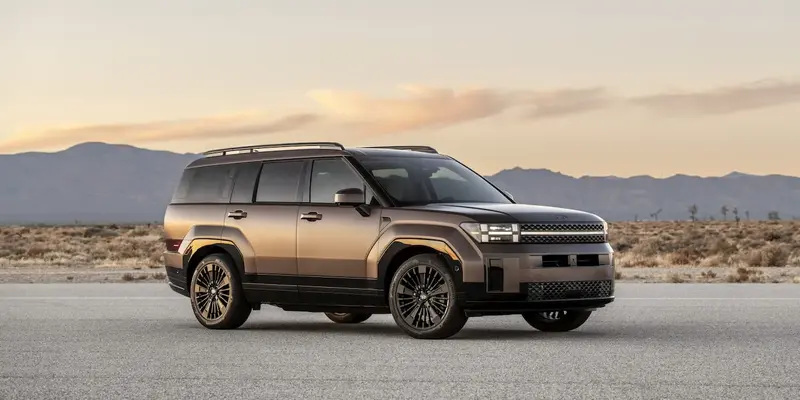 التصميم الخارجي ل Hyundai SANTA FE: أناقة وعملية