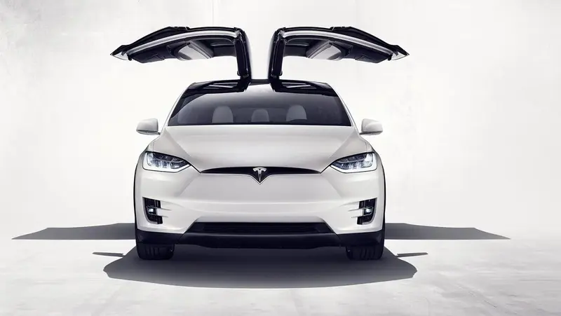 سيارة Tesla Model X