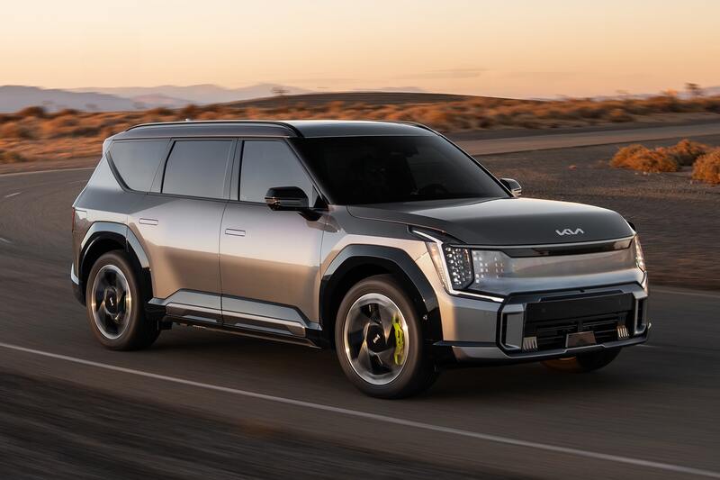 Kia EV9 سيارة كهربائية بسبعة مقاعد