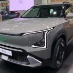 kia EV5 الكهربائية: كل ما تحتاج معرفته عن السيارة الكهربائية العائلية المتوازنة
