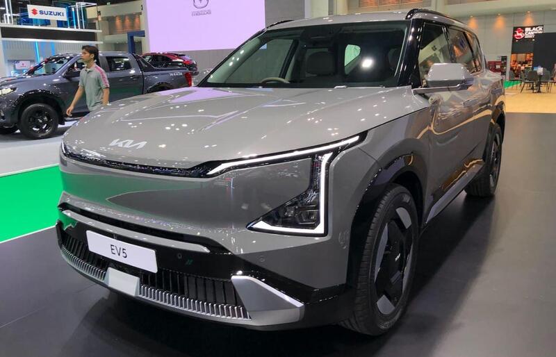 kia EV5 الكهربائية: كل ما تحتاج معرفته عن السيارة الكهربائية العائلية المتوازنة
