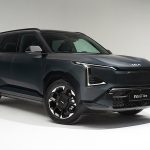 كيا EV5 و PV5: مستقبل السيارات الكهربائية بين التصميم العملي والتقنية الذكية