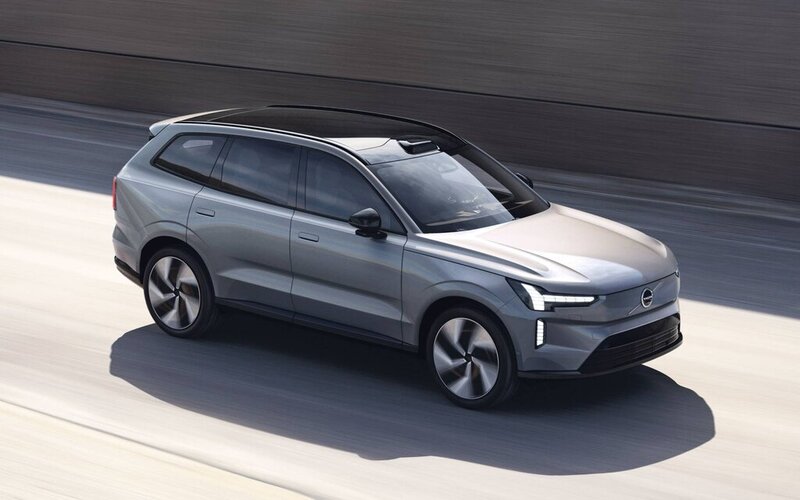 نظام الصوت في السيارات الكهربائية في Volvo EX90 2025