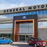 هل تنجح جنرال موتورز في تطوير بطاريات أرخص وأقوى؟ قراءة في استراتيجية LMR