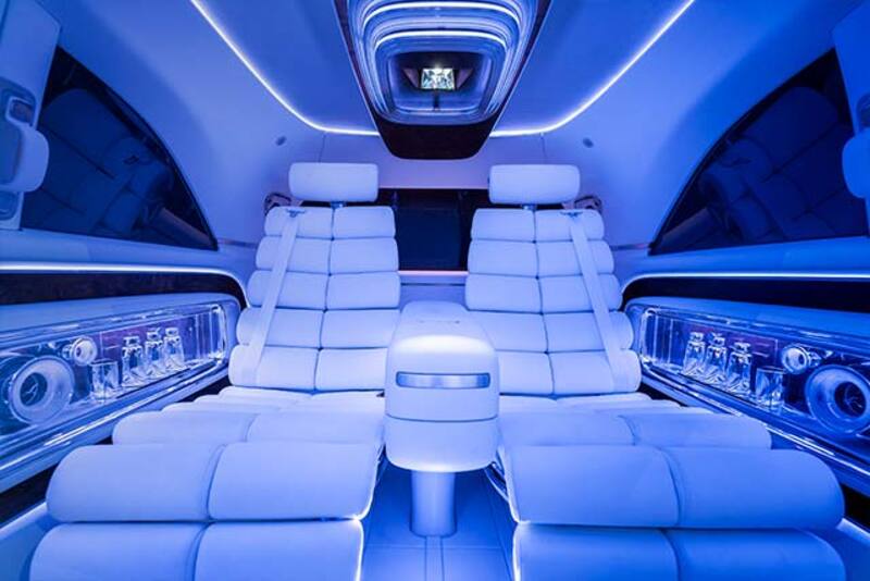 المقصورة الداخلية لسيارة مرسيدس‑مايباخ VLS