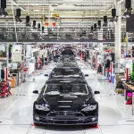 لماذا تفقد السيارات الكهربائية قيمتها بسرعة؟ تحليل شامل