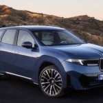 BMW iX3 يتوّج بلقب “السيارة العالمية للعام 2026” و“السيارة الكهربائية العالمية”