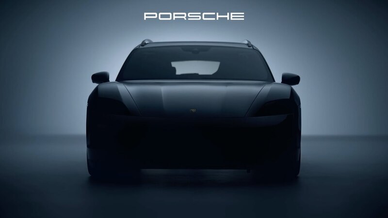 بورشه تايكان تفوز بلقب سيارة العام